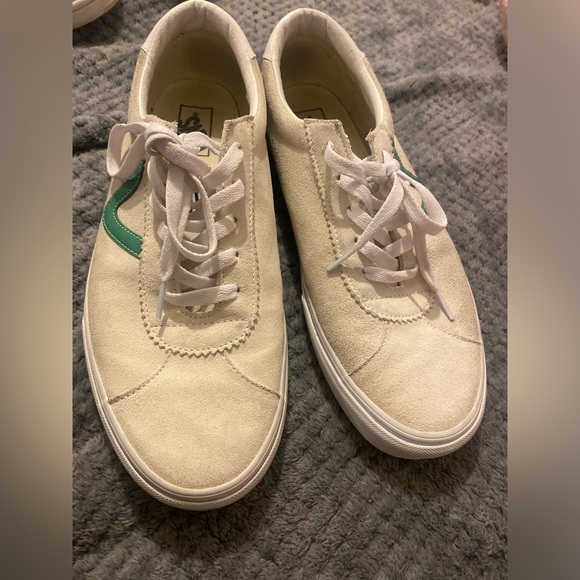 Vans Sport Low Shoe cream color and green - Picture 1 of 3